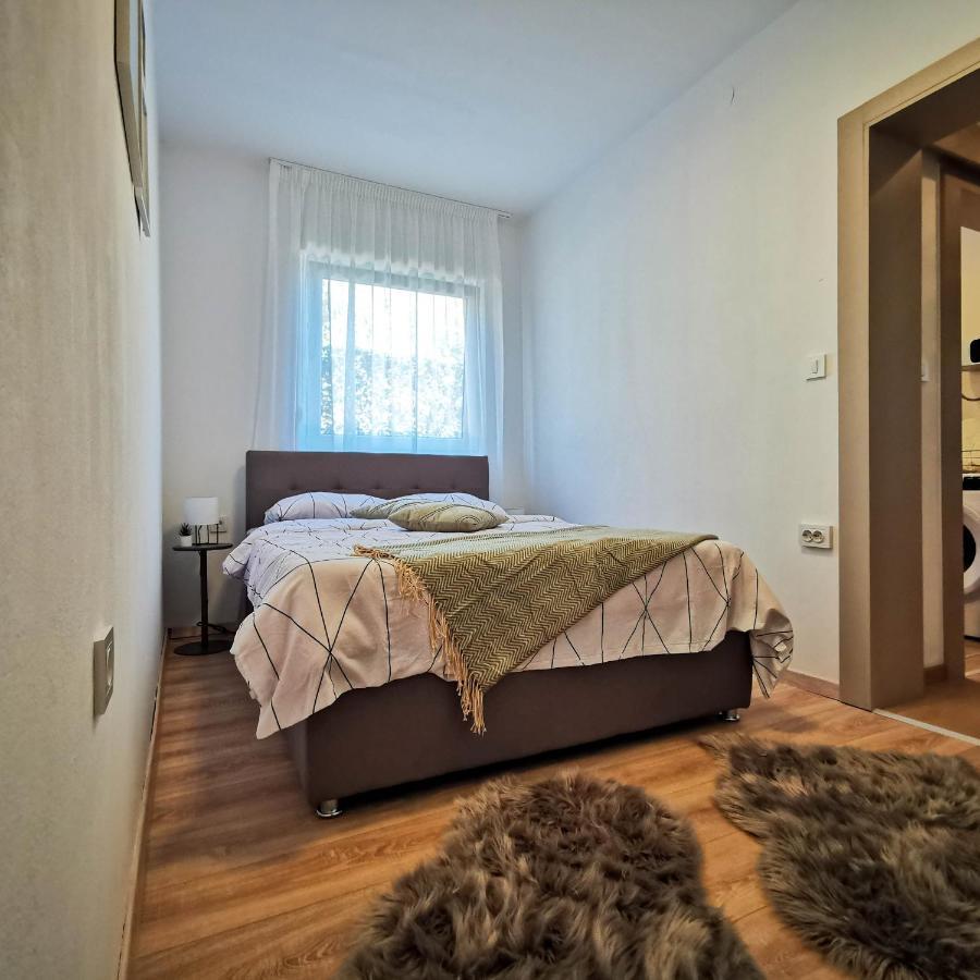 Apartment Ližnjan 外观 照片